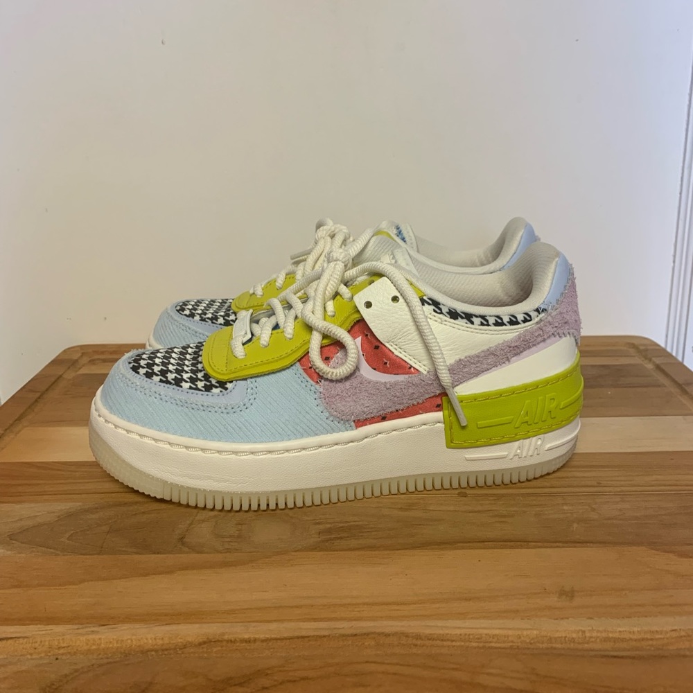 WMNS AIR FORCE 1 SHADOW
"Multi-Print" Size 5.5